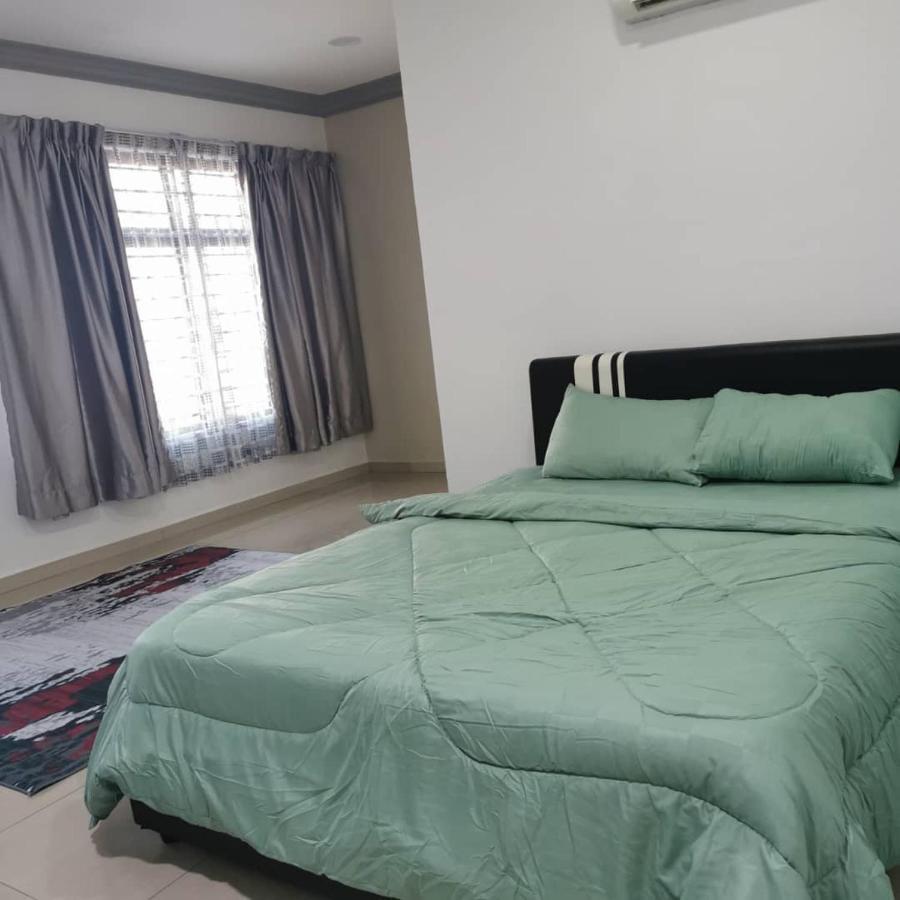 Ourstay Nadi Kota Bandar Tun Razak Екстер'єр фото