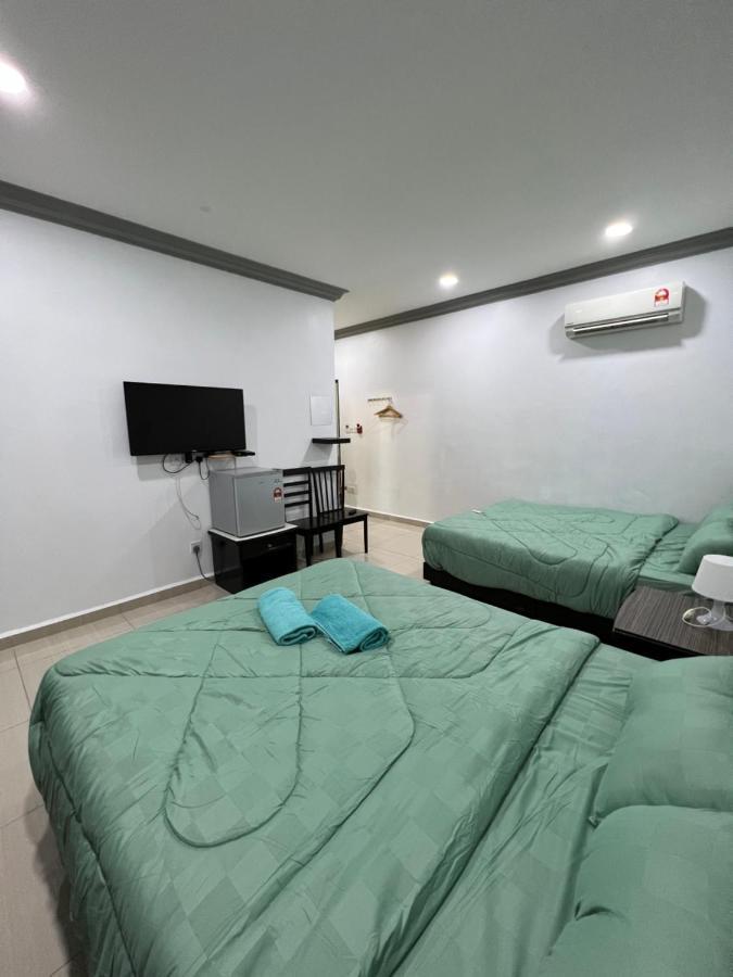 Ourstay Nadi Kota Bandar Tun Razak Екстер'єр фото