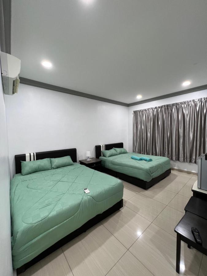 Ourstay Nadi Kota Bandar Tun Razak Екстер'єр фото